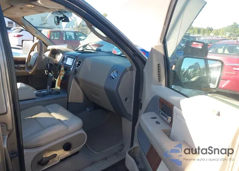 2004 Ford F-150 Lariat/Xlt from USA, damaged, VIN 1FTPW12514KB93801